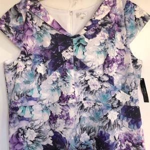 Tahari Floral Plus Size Dress Size 22  NWT